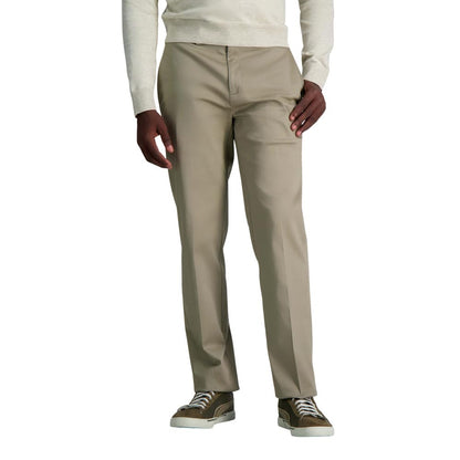 Haggar Men's Wrinkle Free Straight Fit Flat Front Pant, Medium Khaki